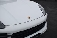 USED 2018 18 PORSCHE CAYENNE 3.0T V6 SUV 5dr Petrol TiptronicS 4WD Euro 6 (s/s) (340 ps) PAN ROOF / 1 OWNER / AIR SUSP