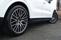 USED 2018 18 PORSCHE CAYENNE 3.0T V6 SUV 5dr Petrol TiptronicS 4WD Euro 6 (s/s) (340 ps) PAN ROOF / 1 OWNER / AIR SUSP