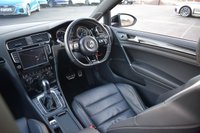 USED 2017 17 VOLKSWAGEN GOLF 2.0 TSI BlueMotion Tech R Hatchback 3dr Petrol DSG 4Motion Euro 6 (s/s) (310 ps) DYNAUDIO / LEATHER / PRO NAV