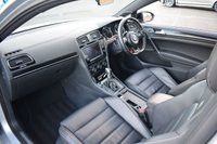 USED 2017 17 VOLKSWAGEN GOLF 2.0 TSI BlueMotion Tech R Hatchback 3dr Petrol DSG 4Motion Euro 6 (s/s) (310 ps) DYNAUDIO / LEATHER / PRO NAV