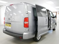 USED 2022 22 VAUXHALL VIVARO 3100 2.0 D 145 BHP L2 LONG ELITE CREWCAB 6 SEATER SAT NAV | 145 BHP | L2 LONG | 6 SEATER !