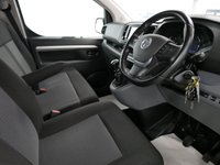 USED 2022 22 VAUXHALL VIVARO 3100 2.0 D 145 BHP L2 LONG ELITE CREWCAB 6 SEATER SAT NAV | 145 BHP | L2 LONG | 6 SEATER !