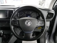 USED 2022 22 VAUXHALL VIVARO 3100 2.0 D 145 BHP L2 LONG ELITE CREWCAB 6 SEATER SAT NAV | 145 BHP | L2 LONG | 6 SEATER !