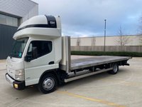 USED 2020 20 FUSO CANTER MITSUBISHI CANTER FUSO 7.5 TONNE FLATBED WITH SLEEPER POD AND TUCK AWAY TAIL LIFT 