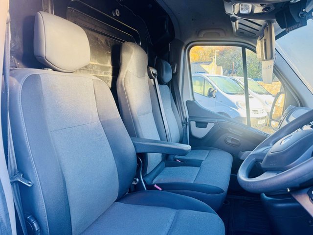 2019 RENAULT TRUCKS MASTER - Photo 8