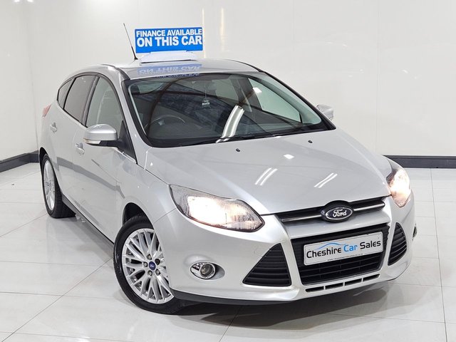 2011 61 Ford Focus 1.6 Zetec Hatchback 5dr Petrol Manual Euro 5 (125 ps)