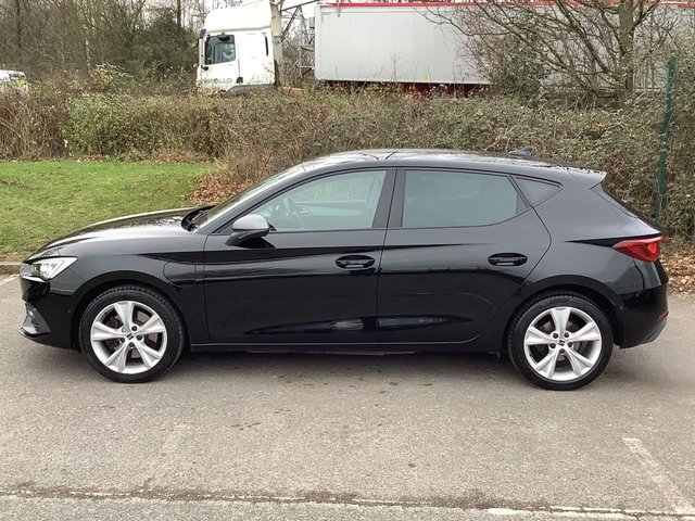 2021 SEAT LEON - Photo 2