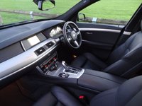 USED 2016 16 BMW 5 SERIES GRAN TURISMO 2.0 520d M Sport GT 5dr Diesel Auto Euro 6 (s/s) (184 ps) GLASS PANORAMIC SUNROOF 