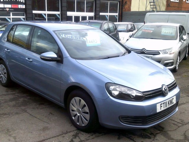 2011 VOLKSWAGEN GOLF