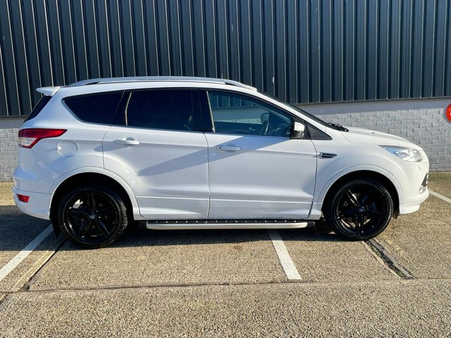View our FORD KUGA