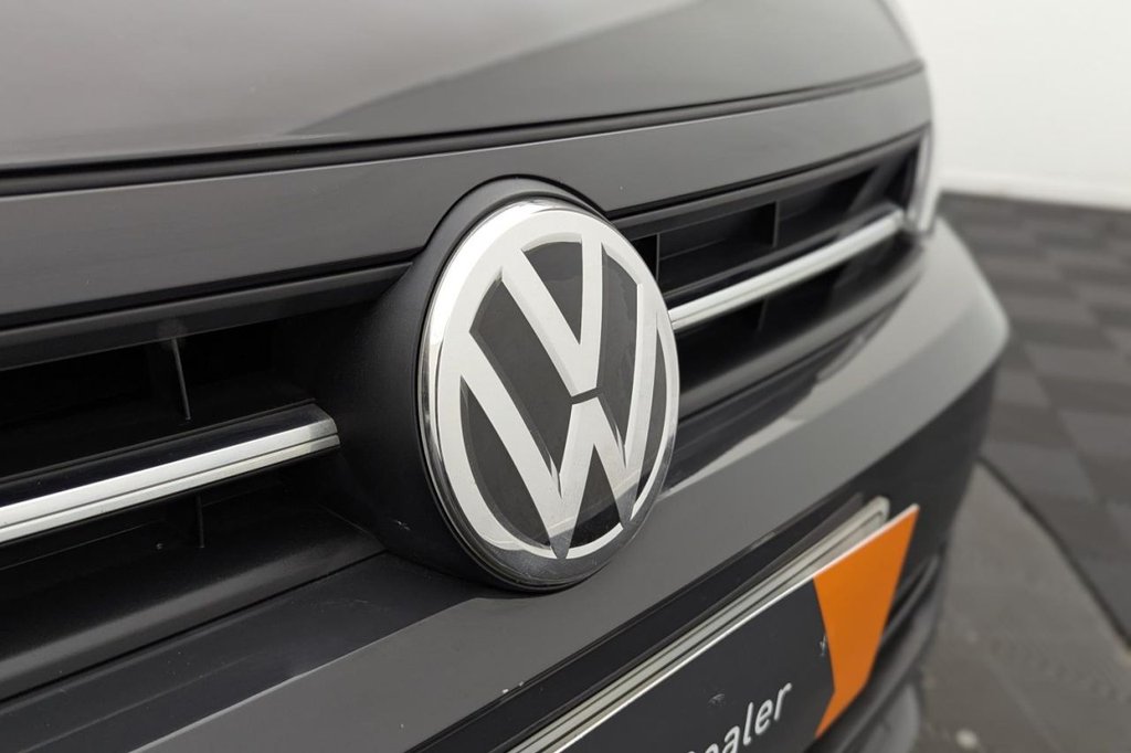 USED 2018 18 VOLKSWAGEN POLO 1.0 SE Hatchback 5dr Petrol Manual Euro 6 (s/s) (65 ps) Apple Car Play Cruise Control