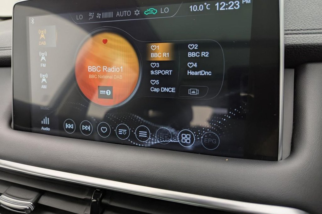 USED 2021 21 MG MG HS 1.5 T-GDI Exclusive SUV 5dr Petrol DCT Euro 6 (s/s) (162 ps) Sat Nav Leather Interior