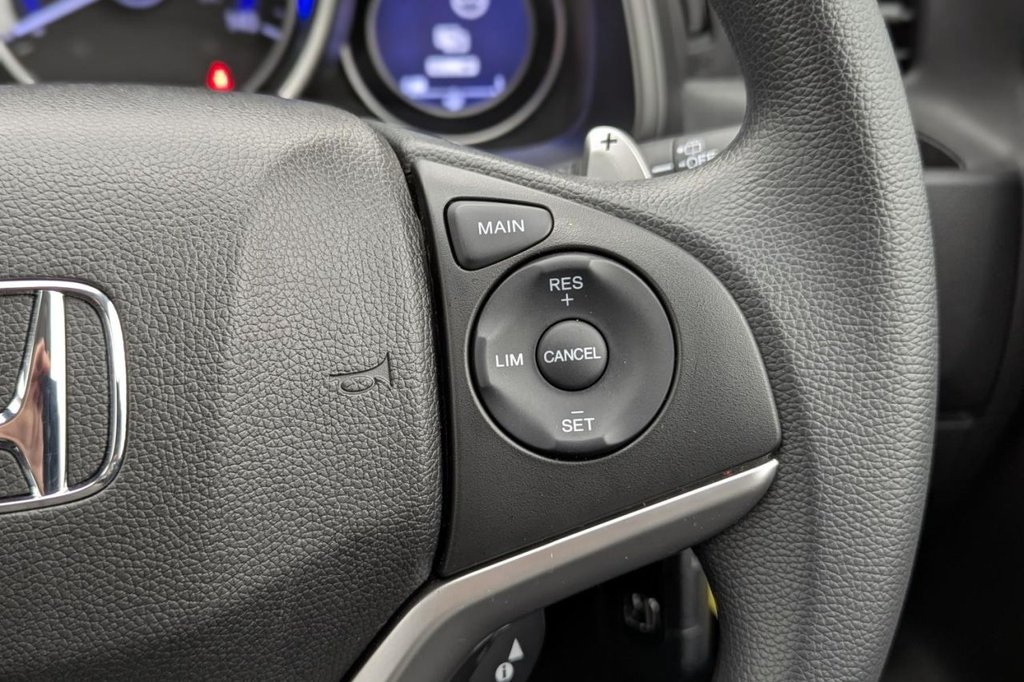 USED 2019 69 HONDA JAZZ 1.3 i-VTEC SE Hatchback 5dr Petrol CVT Euro 6 (s/s) (102 ps) Cruise Control DAB