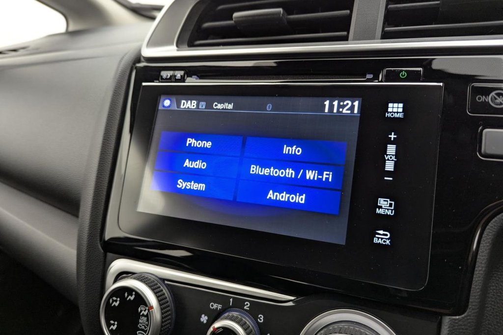 USED 2019 69 HONDA JAZZ 1.3 i-VTEC SE Hatchback 5dr Petrol CVT Euro 6 (s/s) (102 ps) Cruise Control DAB