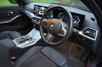 USED 2023 73 BMW 3 SERIES 2.0 330e 12kWh M Sport Touring 5dr Petrol Plug-in Hybrid Auto xDrive Euro 6 (s/s) (292 ps) SAT NAV, HEATED SEATS, TOW BAR