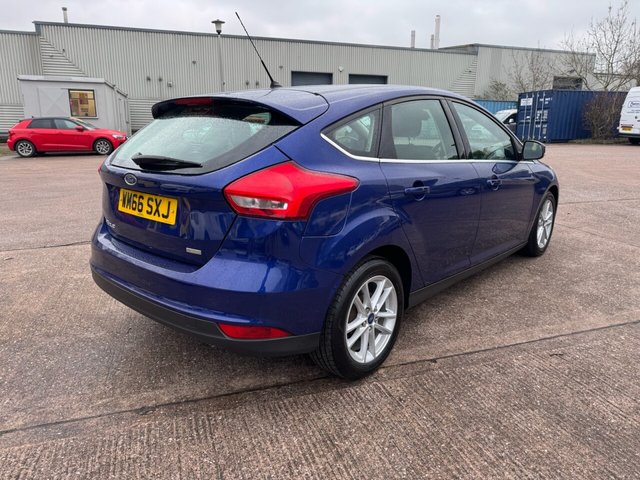 View our FORD FOCUS