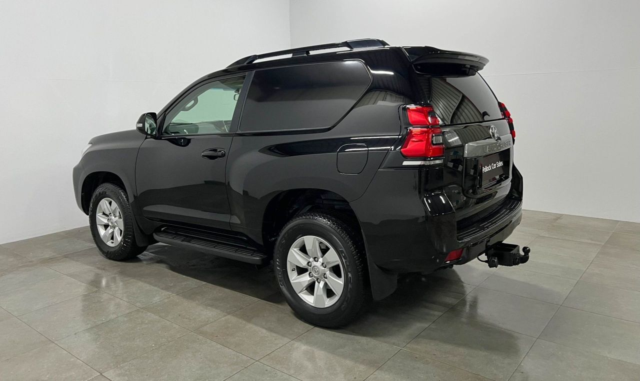 2021 TOYOTA LAND CRUISER 2.8D Active Commercial Auto 3dr 204BHP Full History, Chassis Underseal - vehicle photo 17 for sale on PureCar