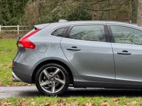 USED 2014 64 VOLVO V40 1.6 D2 R-Design Nav Hatchback 5dr Diesel Manual Euro 5 (s/s) (115 ps) 