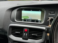 USED 2014 64 VOLVO V40 1.6 D2 R-Design Nav Hatchback 5dr Diesel Manual Euro 5 (s/s) (115 ps) 