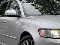 USED 2010 60 VOLVO V50 2.0 SE Lux Estate 5dr Petrol Manual Euro 5 (145 ps) 
