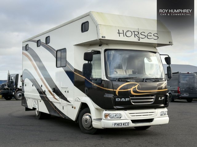 View our Daf Lf Solitaire Saphire 111