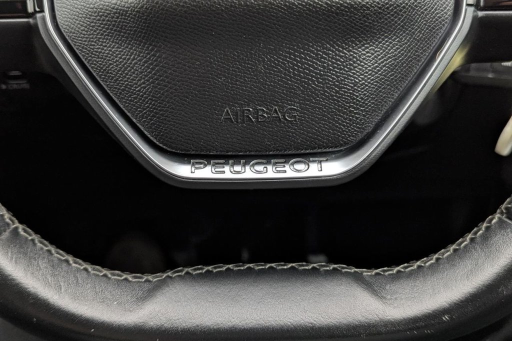 USED 2020 70 PEUGEOT 3008 1.2 PureTech Allure SUV 5dr Petrol Manual Euro 6 (s/s) (130 ps) Apple Car Play Half Leather
