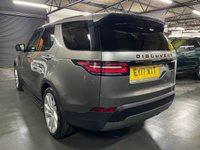 USED 2017 17 LAND ROVER DISCOVERY 5 3.0 TD V6 First Edition SUV 5dr Diesel Auto 4WD Euro 6 (s/s) (258 ps) RARE FIRST EDITION - SILICONE SILVER - 7 SERVICES TO 71K - LOW OWNERS - GLASS PANORAMIC ROOF - HEATED AND COOLED FRONT + REAR SEATS - 360 CAMERAS - EBONY LEATHER INTERIOR - SIDE STEPS