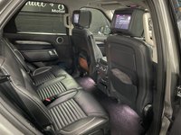 USED 2017 17 LAND ROVER DISCOVERY 5 3.0 TD V6 First Edition SUV 5dr Diesel Auto 4WD Euro 6 (s/s) (258 ps) RARE FIRST EDITION - SILICONE SILVER - 7 SERVICES TO 71K - LOW OWNERS - GLASS PANORAMIC ROOF - HEATED AND COOLED FRONT + REAR SEATS - 360 CAMERAS - EBONY LEATHER INTERIOR - SIDE STEPS