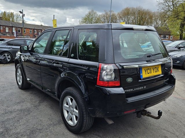 View our LAND ROVER FREELANDER 2
