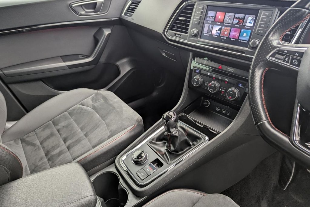USED 2018 68 SEAT ATECA 2.0 TDI FR SUV 5dr Diesel Manual 4Drive Euro 6 (s/s) (150 ps) Sat Nav Apple Car Play