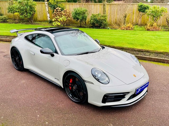 View our PORSCHE 911