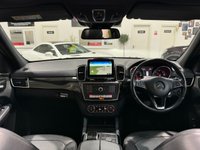 USED 2017 66 MERCEDES-BENZ GLS 3.0 GLS350d V6 AMG Line SUV 5dr Diesel G-Tronic 4MATIC Euro 6 (s/s) (258 ps) 360&ordm;CAM+NAV+H/KARDON+7 SEATS
