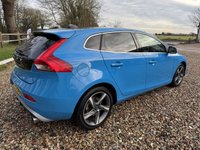USED 2015 65 VOLVO V40 2.0 D2 R-Design Nav Hatchback 5dr Diesel Auto Euro 6 (s/s) (120 ps) LOVELY SPECIFICATION! 2 KEYS