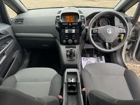 USED 2012 12 VAUXHALL ZAFIRA 1.6 16V Design MPV 5dr Petrol Manual Euro 5 (SNav) (115 ps) 2 KEYS HEATED SEATS NEW MOT