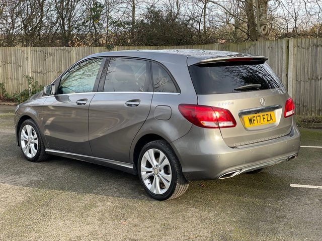 2017 Mercedes-Benz B-Class 2.1L Sport 5dr - Photo 3