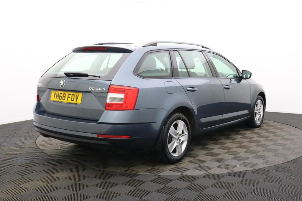 USED 2018 68 SKODA OCTAVIA 1.6 TDI SE Estate 5dr Diesel Manual Euro 6 (s/s) (115 ps) Apple Car Play DAB