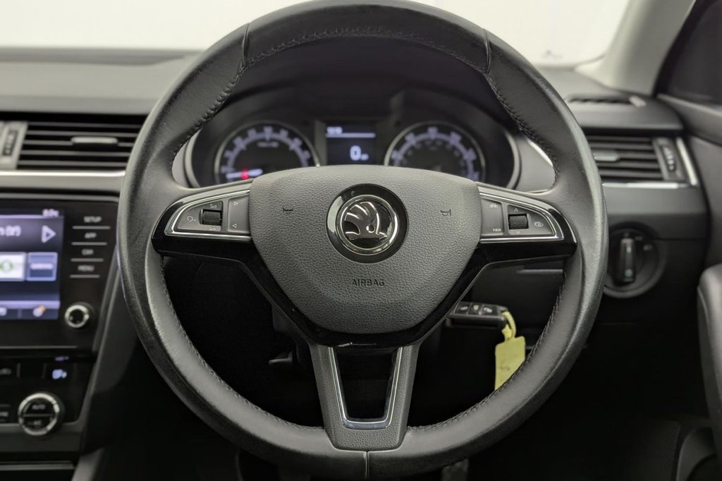 USED 2018 68 SKODA OCTAVIA 1.6 TDI SE Estate 5dr Diesel Manual Euro 6 (s/s) (115 ps) Apple Car Play DAB