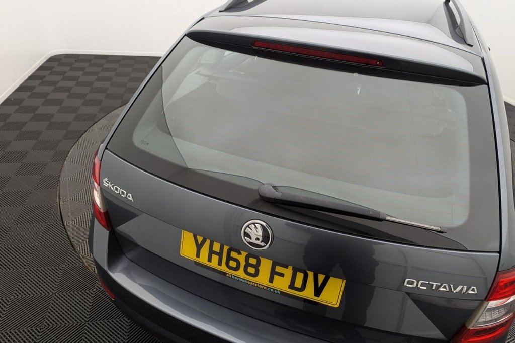USED 2018 68 SKODA OCTAVIA 1.6 TDI SE Estate 5dr Diesel Manual Euro 6 (s/s) (115 ps) Apple Car Play DAB