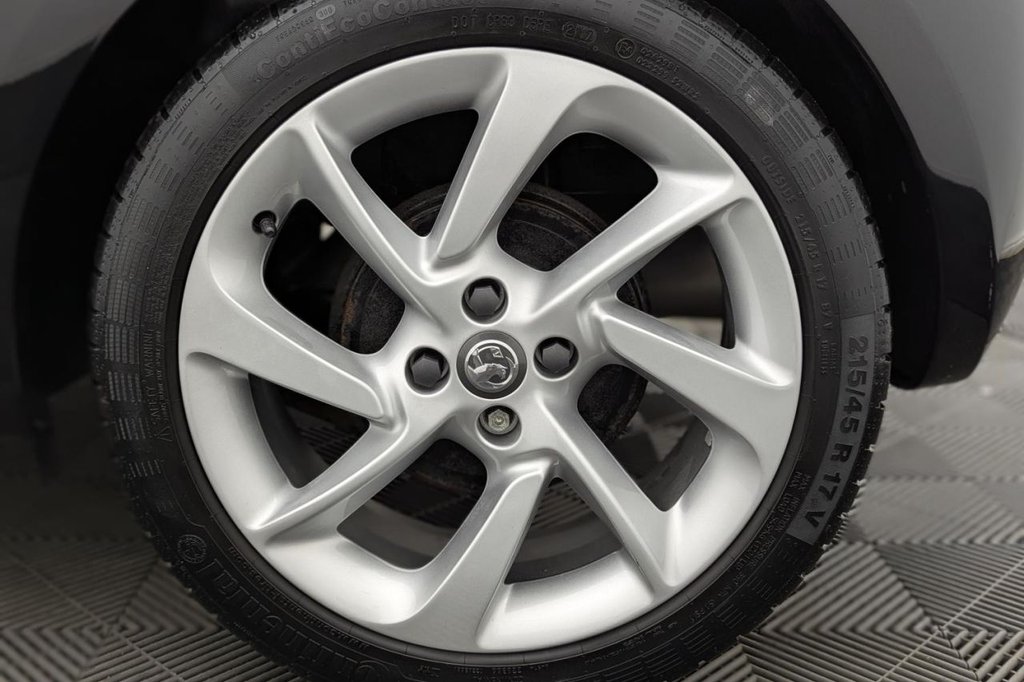 USED 2017 17 VAUXHALL ADAM 1.4i SLAM Hatchback 3dr Petrol Manual Euro 6 (100 ps) Part Leather DAB