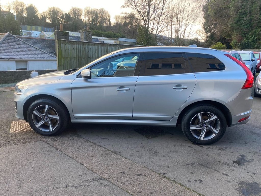 USED 2014 14 VOLVO XC60 2.4 D5 R-Design Lux Nav SUV 5dr Diesel Geartronic AWD Euro 5 (215 ps) DRIVERS SUPPORT PACK / FAMILY PACK