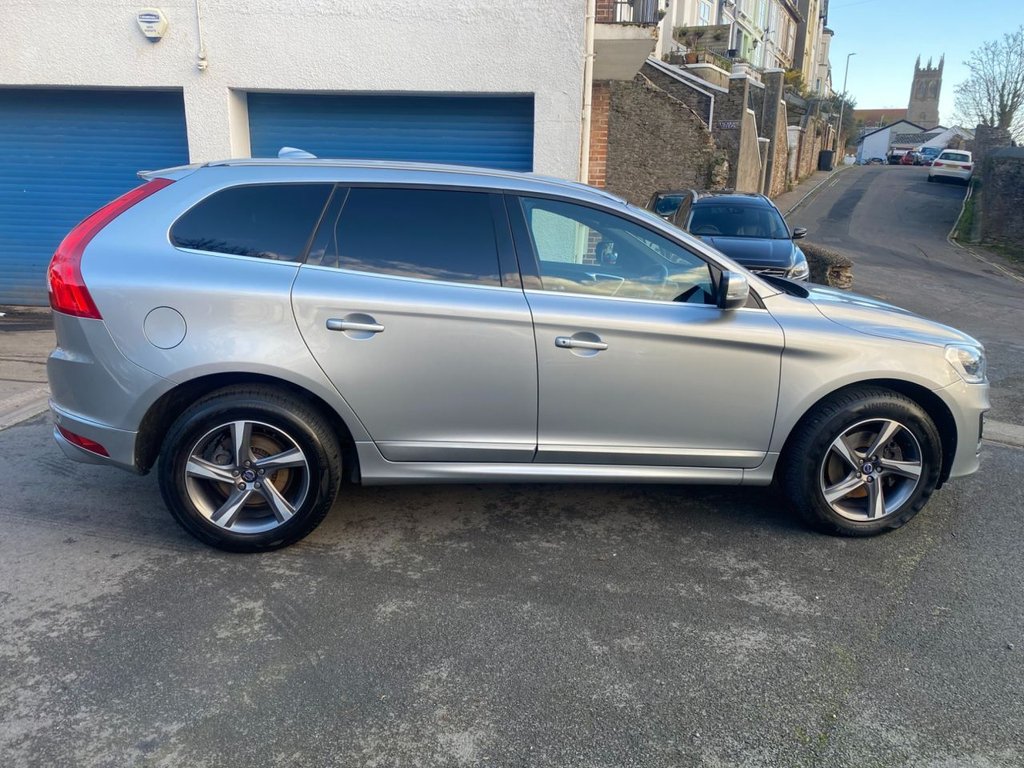 USED 2014 14 VOLVO XC60 2.4 D5 R-Design Lux Nav SUV 5dr Diesel Geartronic AWD Euro 5 (215 ps) DRIVERS SUPPORT PACK / FAMILY PACK