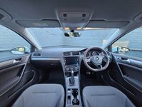 USED 2019 19 VOLKSWAGEN GOLF 2.0 TDI SE Nav Estate 5dr Diesel DSG Euro 6 (s/s) (150 ps) Apple Carplay & Android Auto, Satellite Navigation, Adaptive Cruise Control, Front & Rear Parking Sensors, Power Folding Heated Wingmirrors