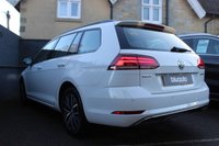 USED 2019 19 VOLKSWAGEN GOLF 2.0 TDI SE Nav Estate 5dr Diesel DSG Euro 6 (s/s) (150 ps) Apple Carplay & Android Auto, Satellite Navigation, Adaptive Cruise Control, Front & Rear Parking Sensors, Power Folding Heated Wingmirrors