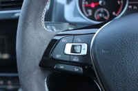 USED 2019 19 VOLKSWAGEN GOLF 2.0 TDI SE Nav Estate 5dr Diesel DSG Euro 6 (s/s) (150 ps) Apple Carplay & Android Auto, Satellite Navigation, Adaptive Cruise Control, Front & Rear Parking Sensors, Power Folding Heated Wingmirrors