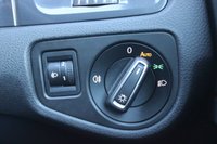 USED 2019 19 VOLKSWAGEN GOLF 2.0 TDI SE Nav Estate 5dr Diesel DSG Euro 6 (s/s) (150 ps) Apple Carplay & Android Auto, Satellite Navigation, Adaptive Cruise Control, Front & Rear Parking Sensors, Power Folding Heated Wingmirrors