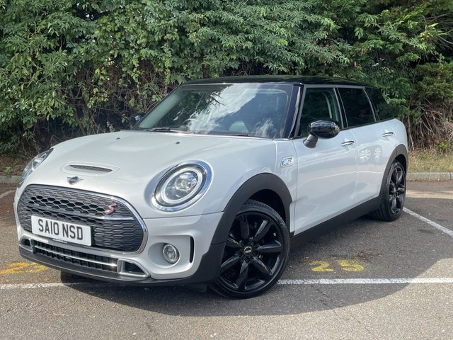 View our MINI CLUBMAN