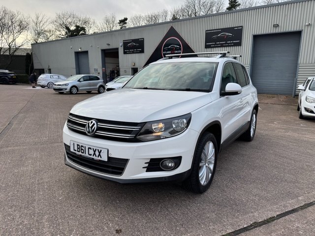 2012 61 Volkswagen Tiguan 2.0 TDI BlueMotion Tech Sport SUV 5dr Diesel DSG 4WD Euro 5 (s/s) (140 ps)