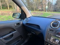 USED 2006 56 FORD FIESTA 1.25 Style Climate Hatchback 3dr Petrol Manual (142 g/km, 74 bhp) 