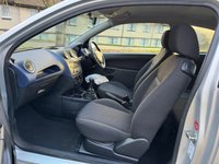 USED 2006 56 FORD FIESTA 1.25 Style Climate Hatchback 3dr Petrol Manual (142 g/km, 74 bhp) 