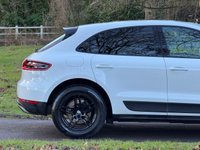 USED 2015 65 PORSCHE MACAN 2.0T SUV 5dr Petrol PDK 4WD Euro 6 (s/s) (237 ps) 